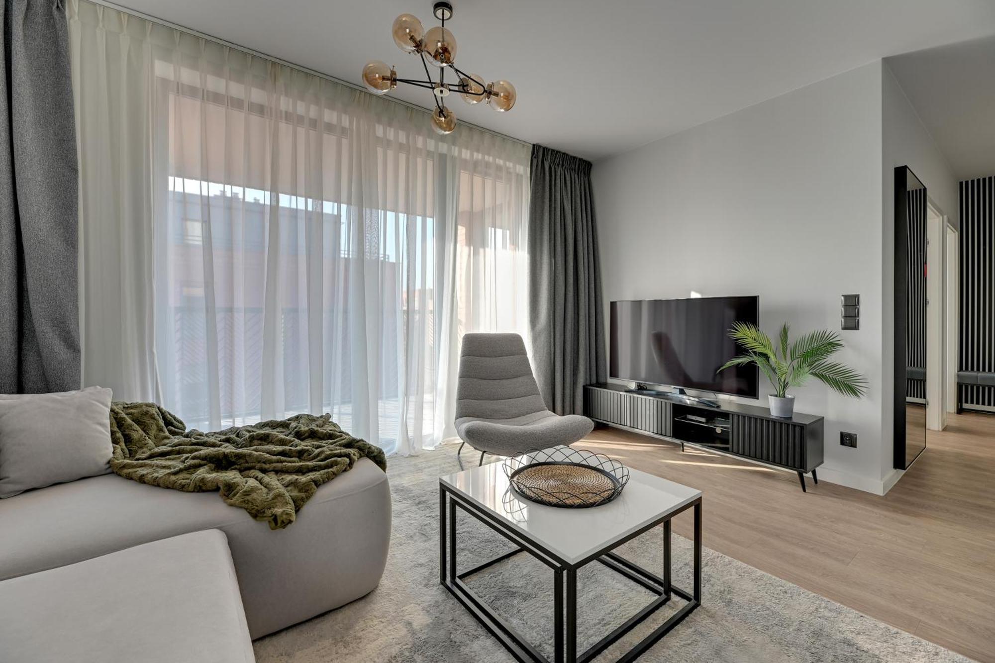 Apartment Scala 60g Center Premium By Lion